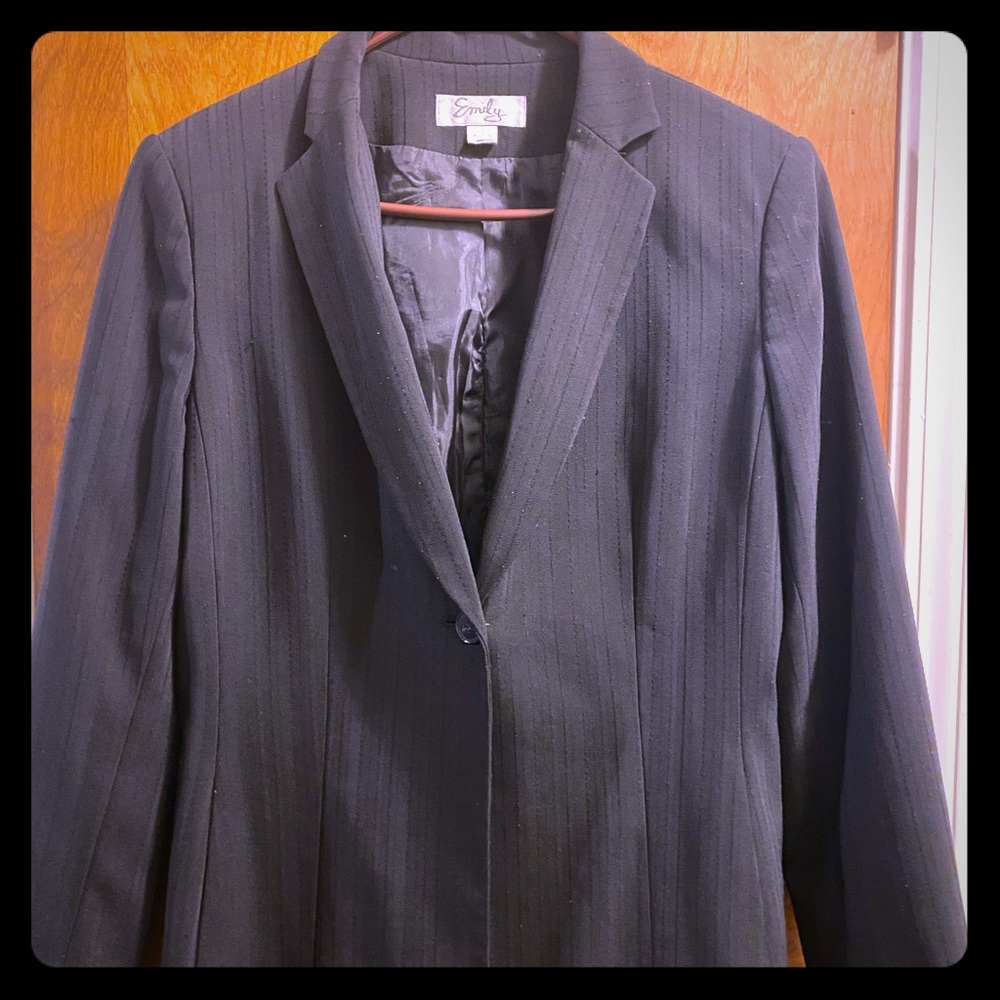 Ladies Size 8 Black Blazer